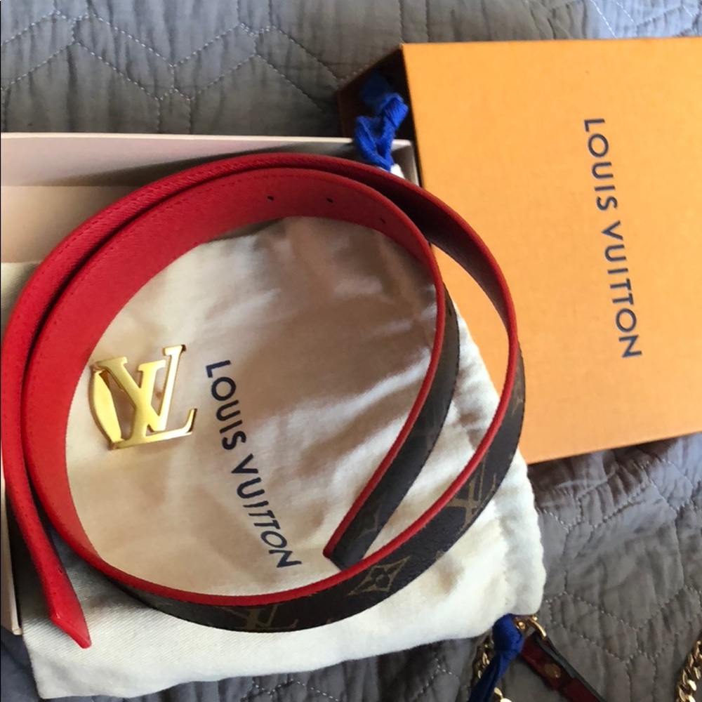 Reversible LV Belt